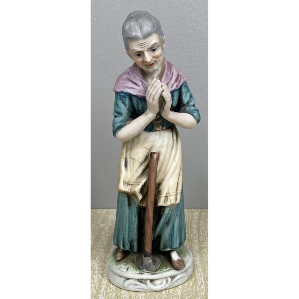Homco Porcelain Hand Painted Bisque 8" Elderly Woman Praying Figurine 8110